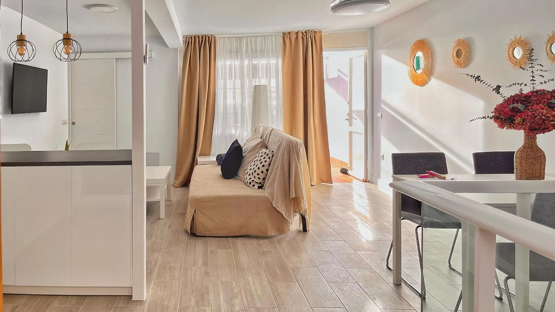 Canary Treasure Sunset By The Sea - Modern Apartment With Ocean Views Candelaria Spanyolország