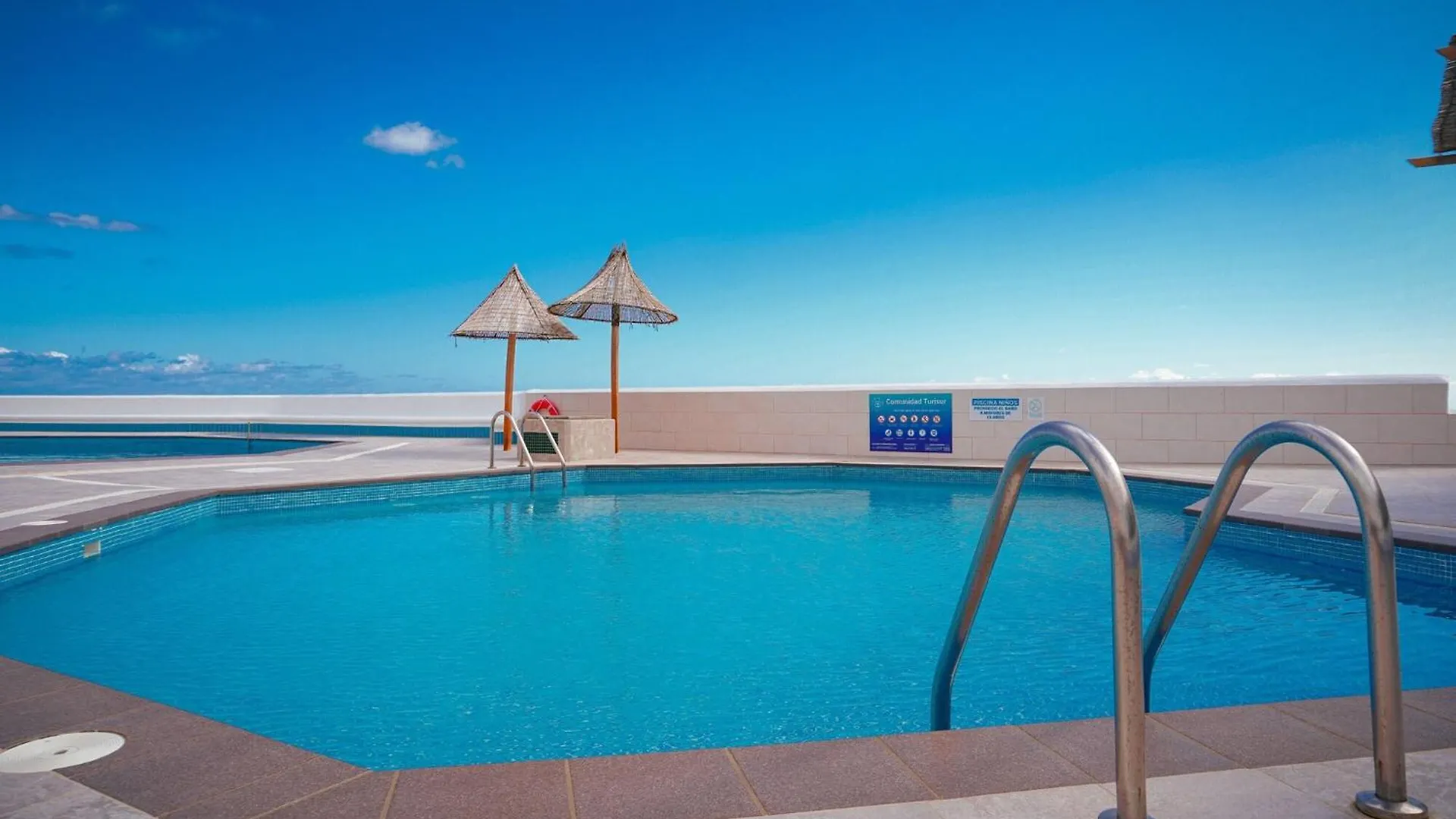 Canary Treasure Sunset By The Sea - Modern Apartment With Ocean Views Candelaria